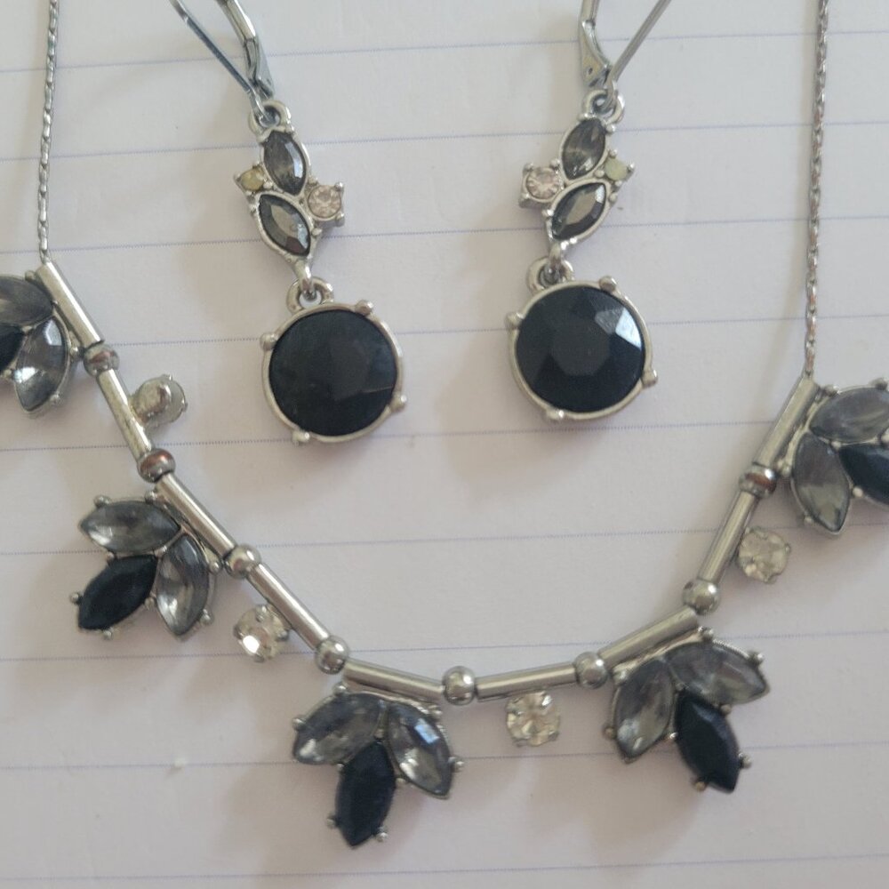 Black & Gray Crystal Necklace & Earring Set